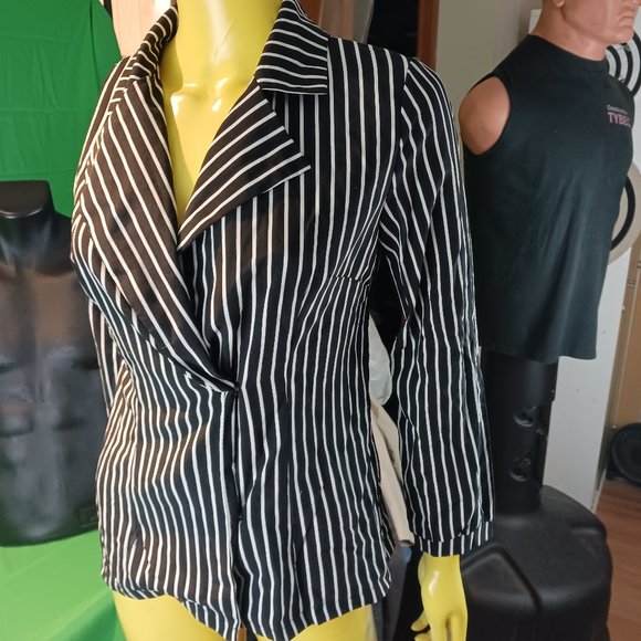 brand new Classy long sleeves balck and white stripes button downs shirt women - Picture 2 of 6